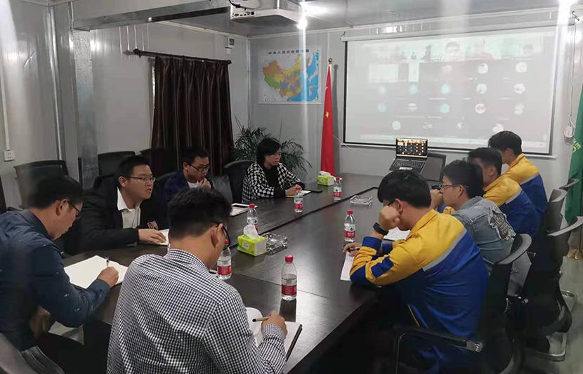 挺進(jìn)環(huán)保稀土事業(yè)部召開(kāi)“重安全、精技術(shù)、穩(wěn)運(yùn)營(yíng)、沖市場(chǎng)”專(zhuān)題會(huì)議